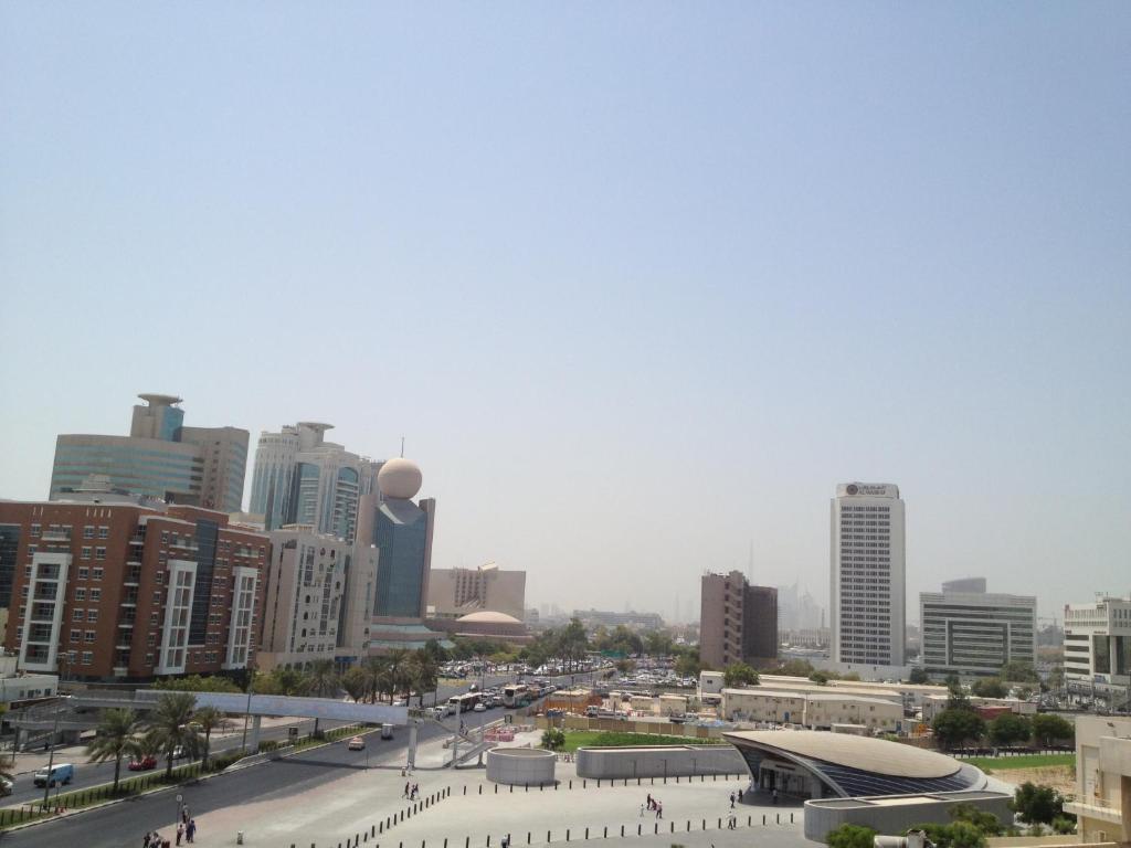 จอนราดโฮเต็ล Hotel ดูไบ ภายนอก รูปภาพ