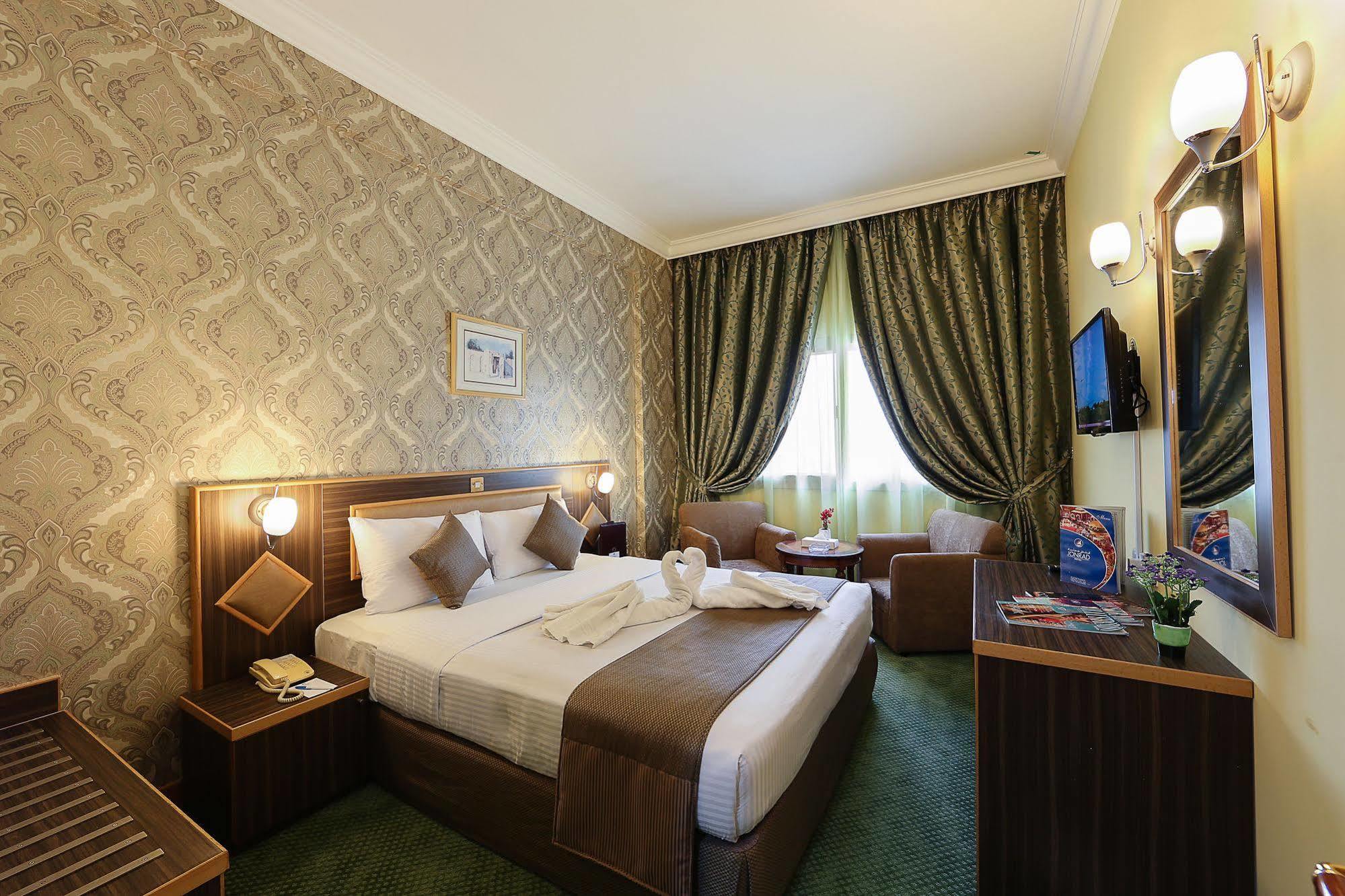 จอนราดโฮเต็ล Hotel ดูไบ ภายนอก รูปภาพ