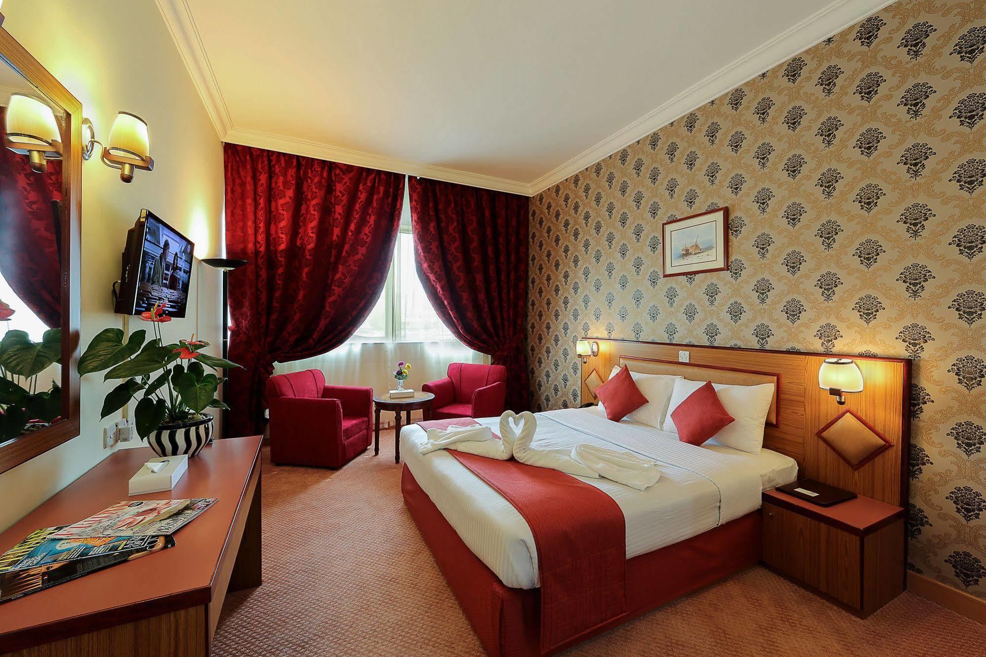 จอนราดโฮเต็ล Hotel ดูไบ ภายนอก รูปภาพ